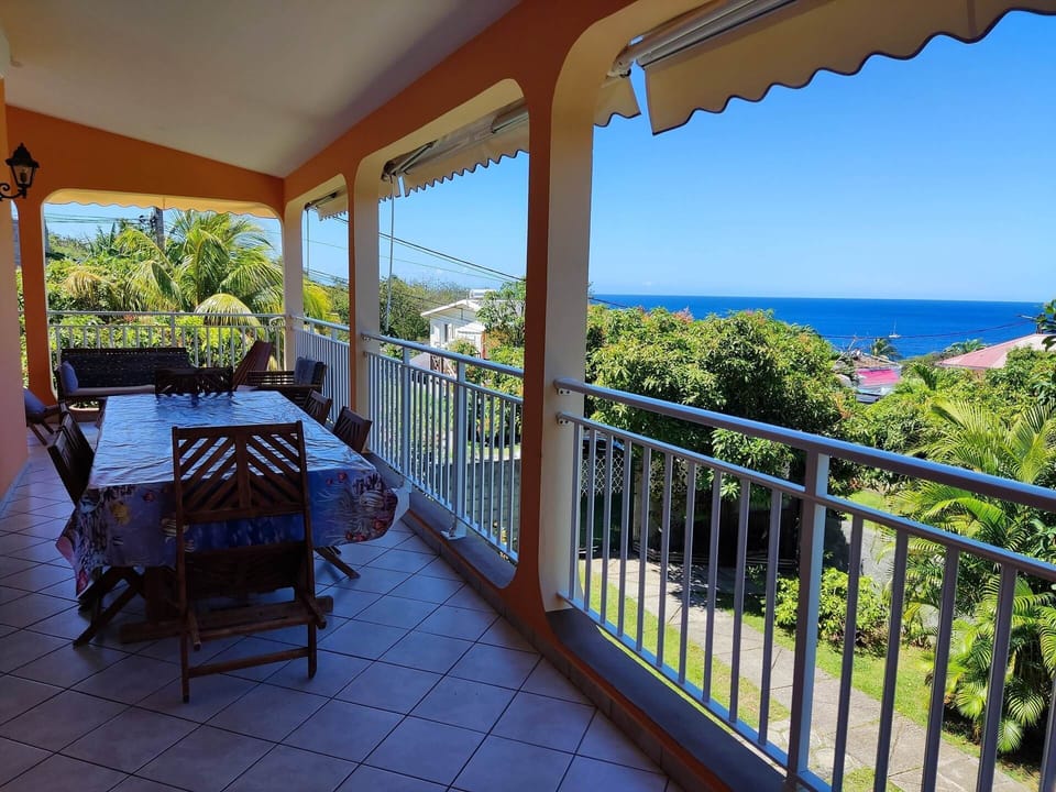 Gîte Flamboyant Deshaies Guadeloupe