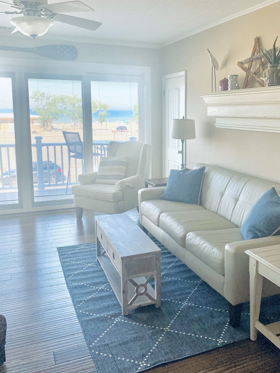 Balcony with great view of Lake Michigan!