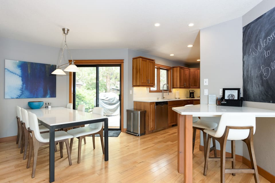 Lovely open layout allows everyone to be included