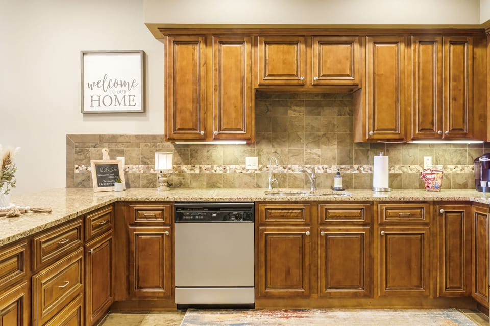 Huge Kitchen For Preparing Family Meals 