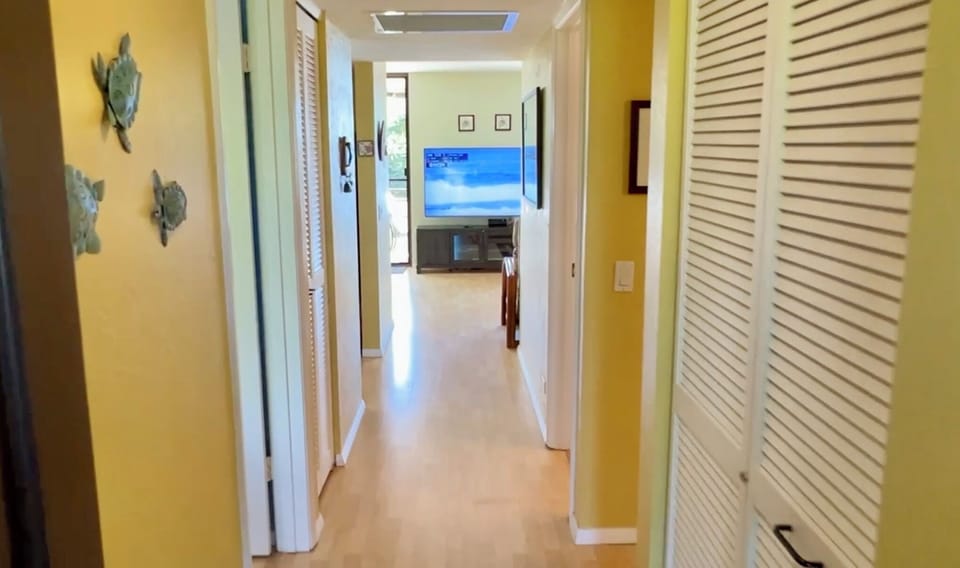 Welcome!! Spacious unit. 65" Smart TV, Bluetooth Music & DVD Players + Games!