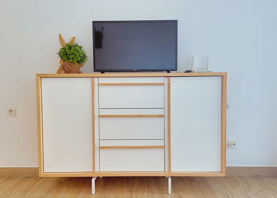 TV