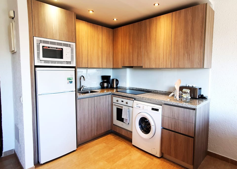 Open kitchen