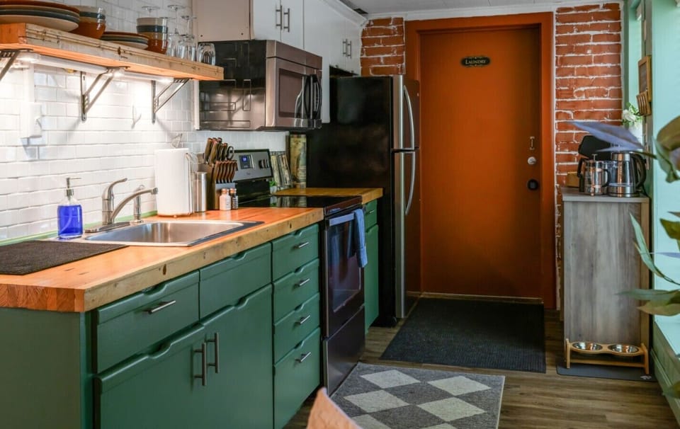 Earthy, stylish, and functional—where rustic details meet modern conveniences for an effortless stay.