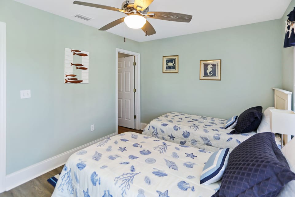 Bedroom 3 with Full Bath