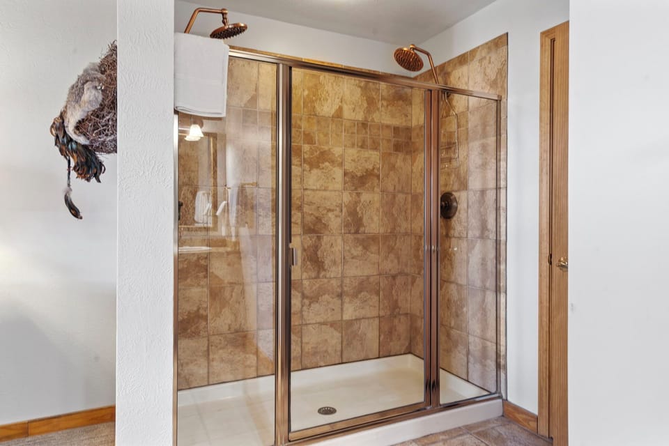 Cabin One, BathroomTwo-Upstairs Double Rainhead Shower