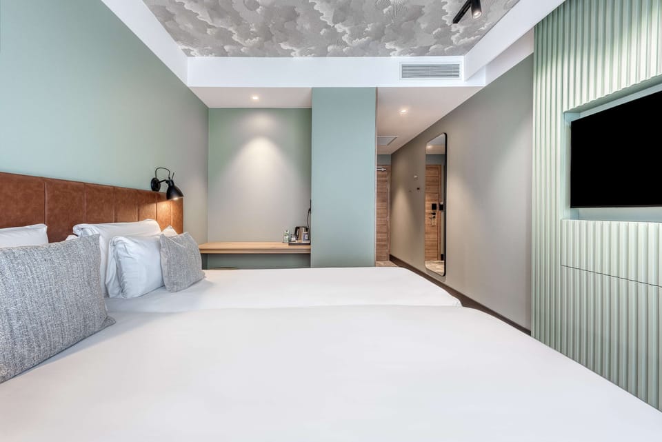 Standard Room, 2 Twin Beds | Individually furnished, desk, laptop workspace, blackout drapes