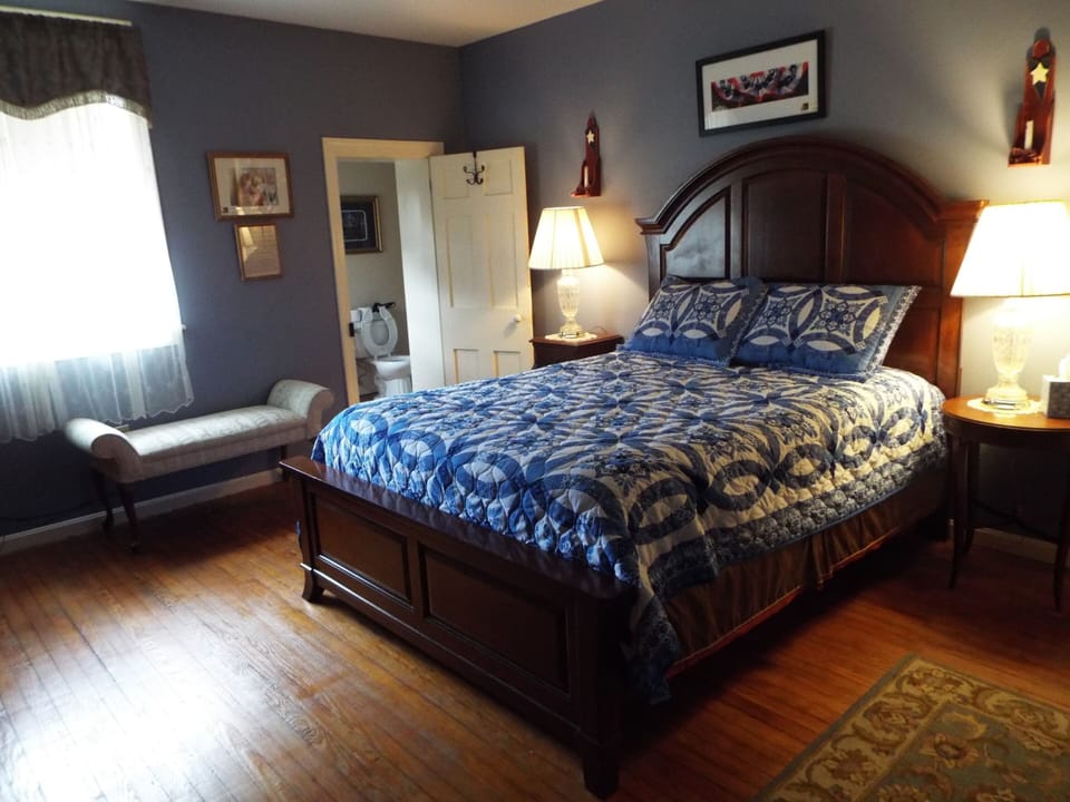 Standard Triple Room, Ensuite, Garden View (Hettie Schriver Room)