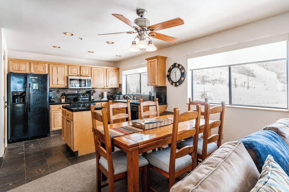 Dining Area / Kitchen