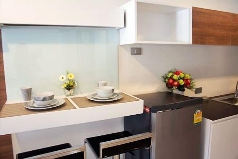Fridge