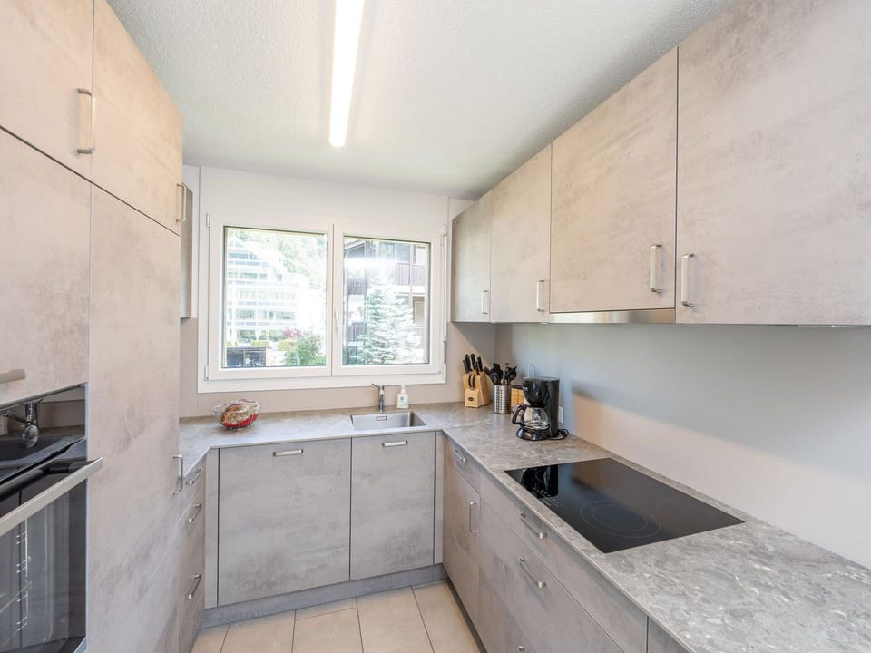 Kitchen Sink, Cabinetry, Countertop, Property, Tap, Sink, Building, Window, Kitchen, Wood