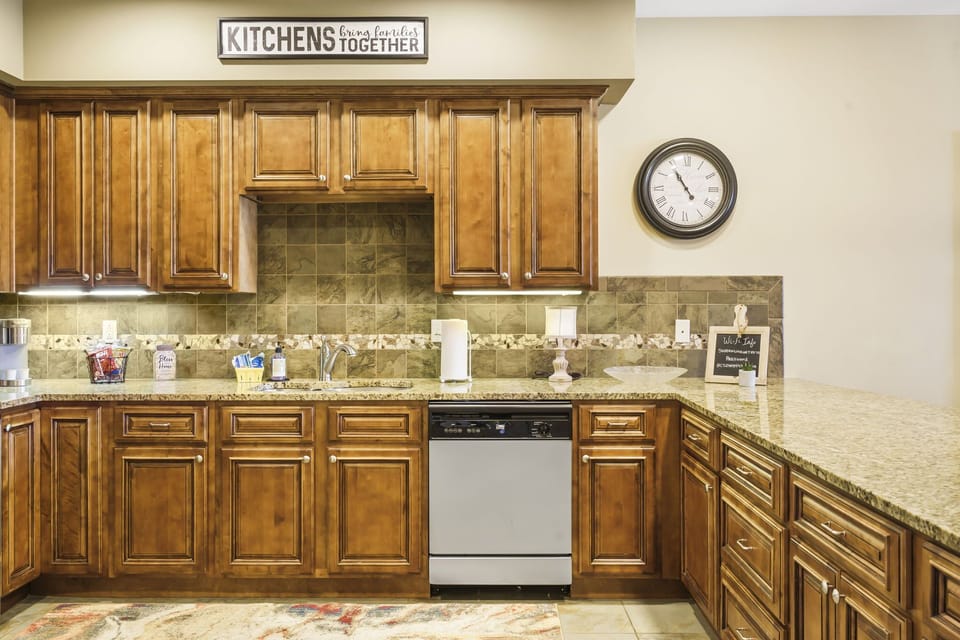 Fully Equipped Kitchen To Cook All Of Your Meals 