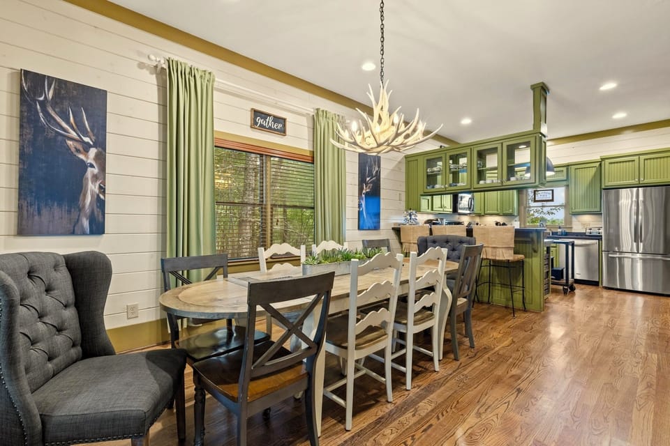 Main Level Dining Room. Seating for up to 15 with counter stools