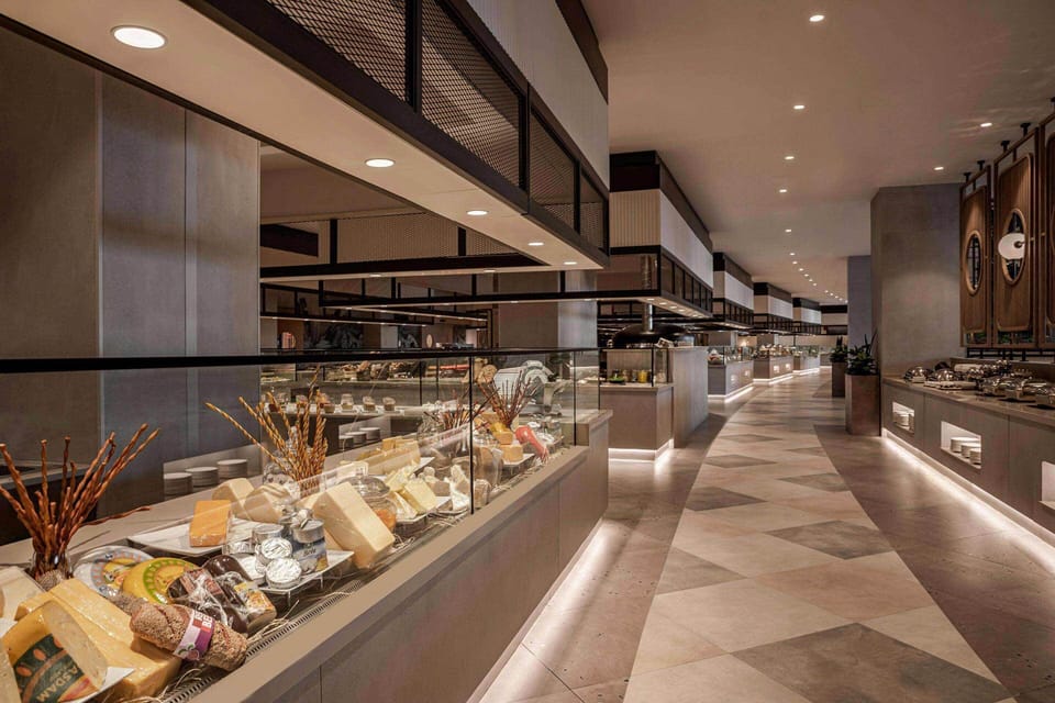 Breakfast buffet
