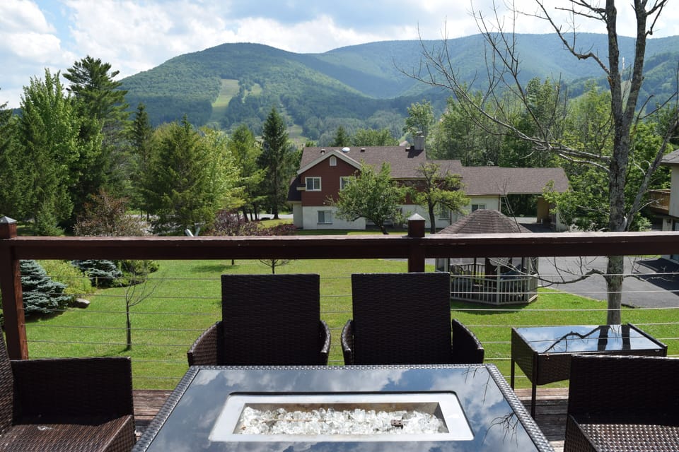 Patio with Firepit, BBQ, and Amazing Mountain View