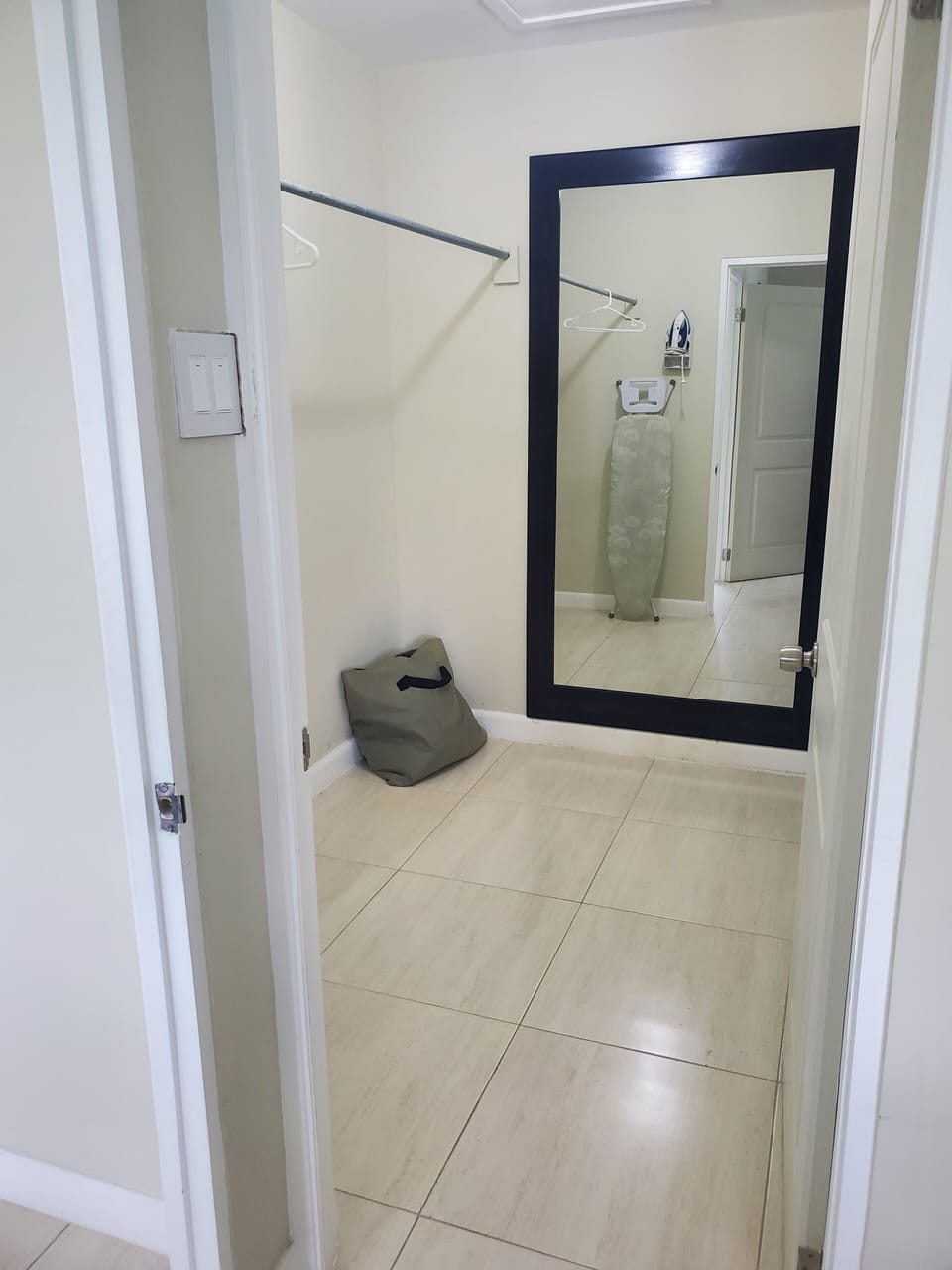 Full body length mirror to compliment your walk in closet.