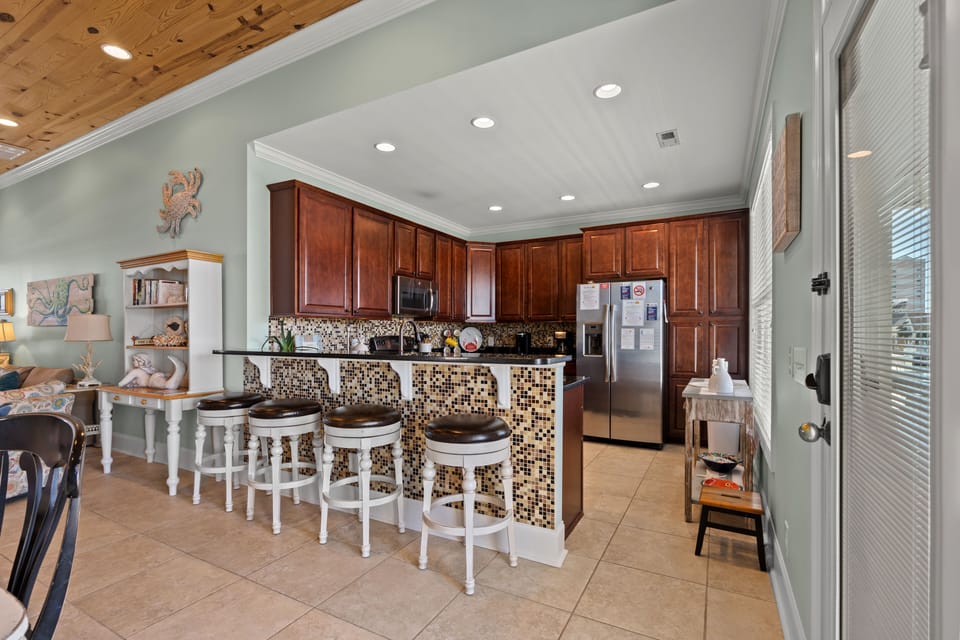 Sit around the kitchen bar and plan your next excursion.