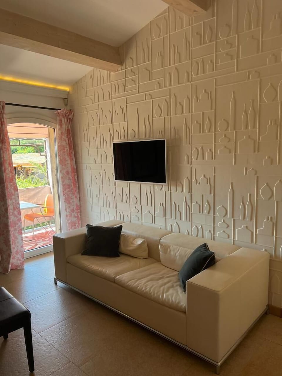 Suite, Private Bathroom, Garden View (Balcon)