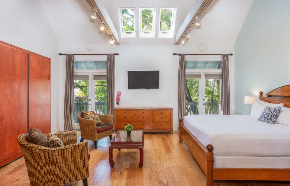 Owner's Suite  | In-room safe, individually decorated, individually furnished