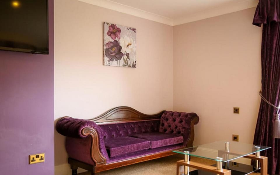 Superior King with View | In-room safe, individually decorated, individually furnished, desk