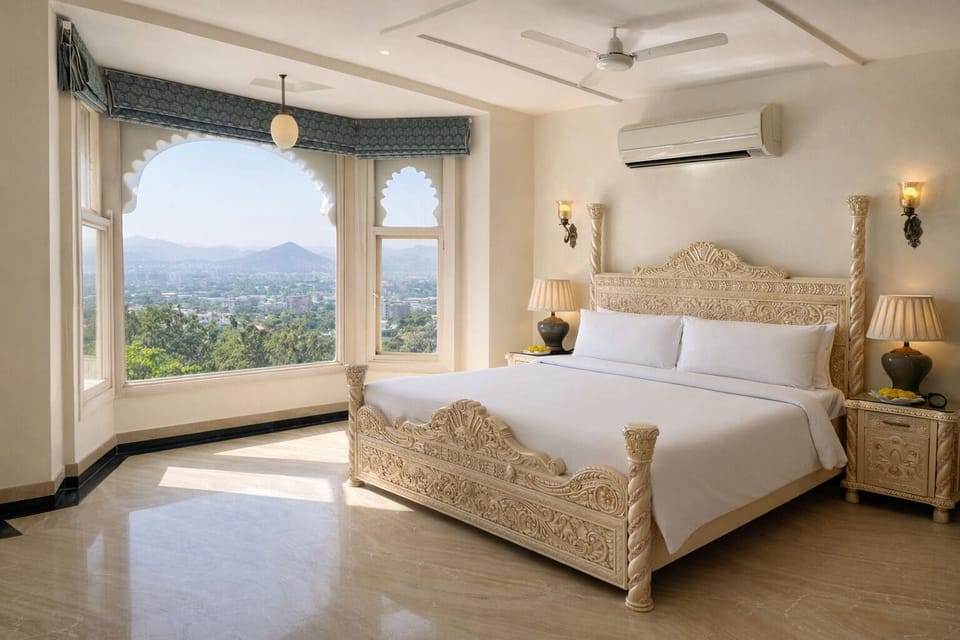 Grand Suite | Premium bedding, minibar, in-room safe, individually furnished