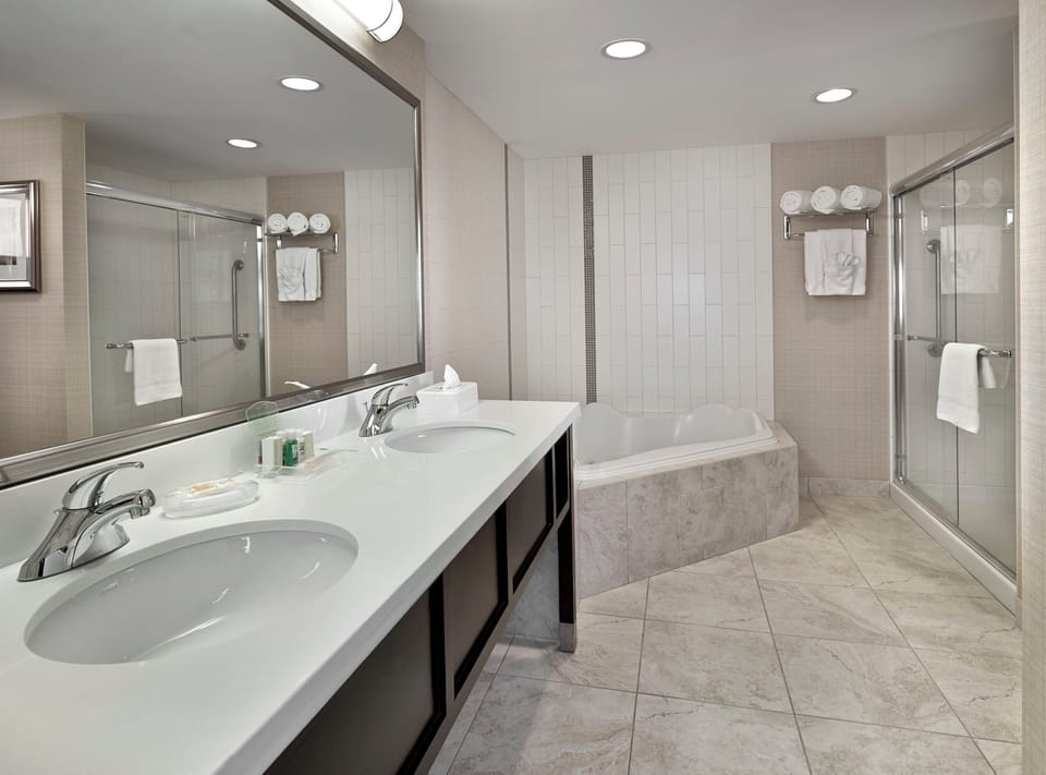 Suite, 1 Bedroom | Premium bedding, down comforters, pillowtop beds, desk