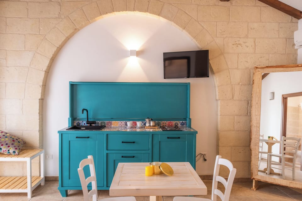Comfort Studio, 1 Double Bed, Kitchenette, Garden Area | Premium bedding, soundproofing, free WiFi, bed sheets