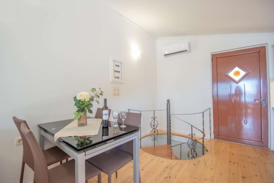 dining room, living room