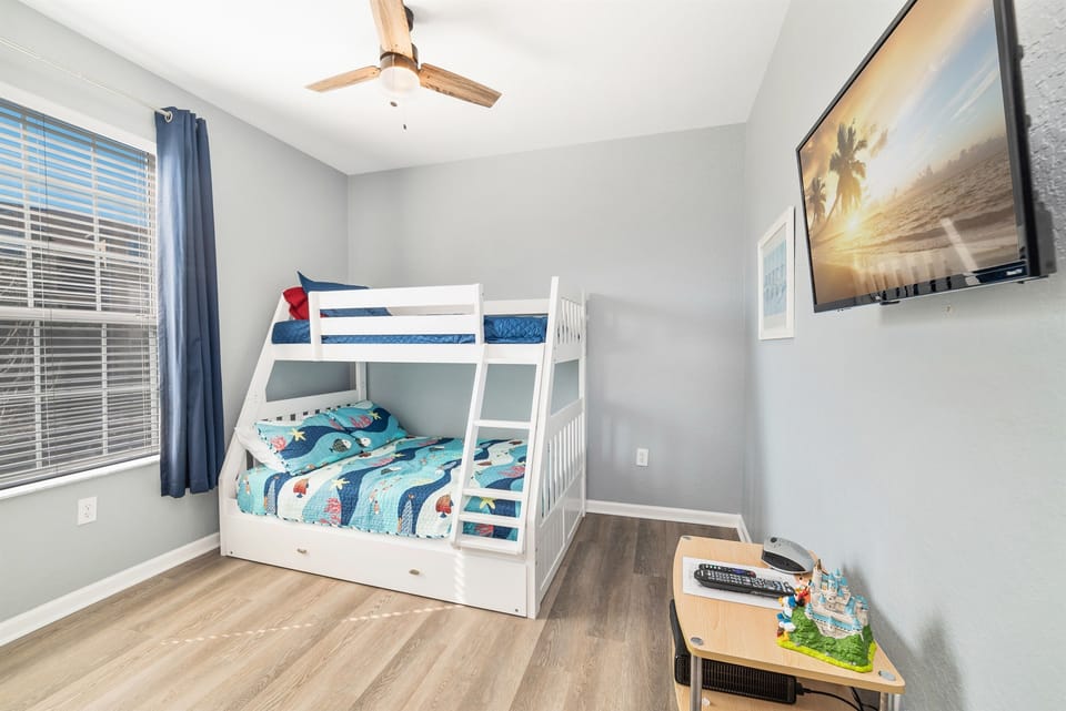 Bunk room
