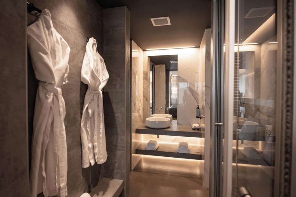 Shower, rainfall showerhead, eco-friendly toiletries, hair dryer