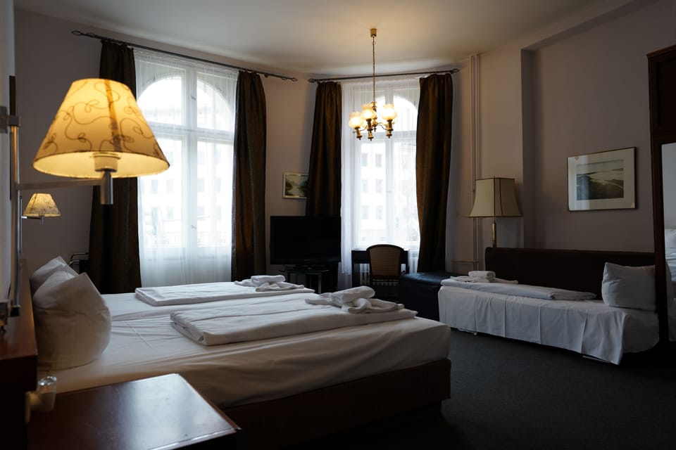 Standard Quadruple Room | Iron/ironing board, cribs/infant beds, free WiFi, bed sheets