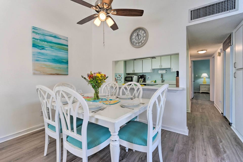 Condo Interior | Dining Area