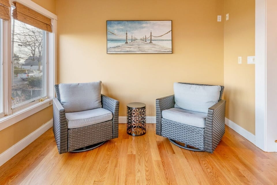 First Floor - Sun Room