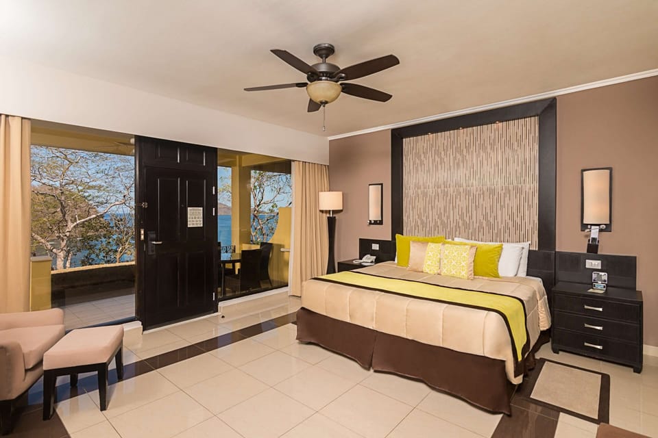 Free minibar items, in-room safe, desk, blackout drapes