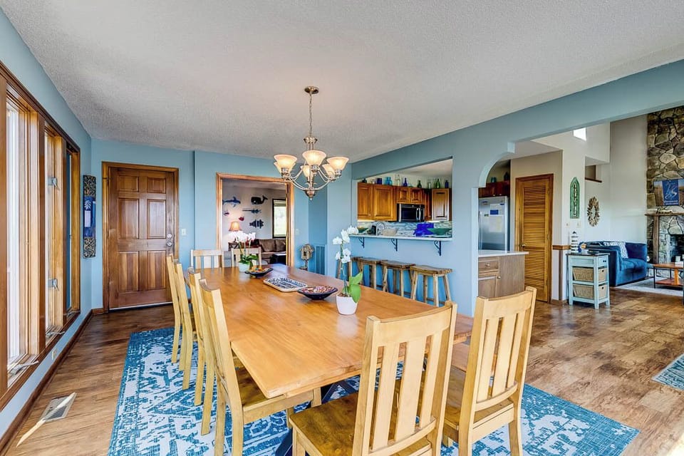 Second-Level Dining Room with Table (seats 12)