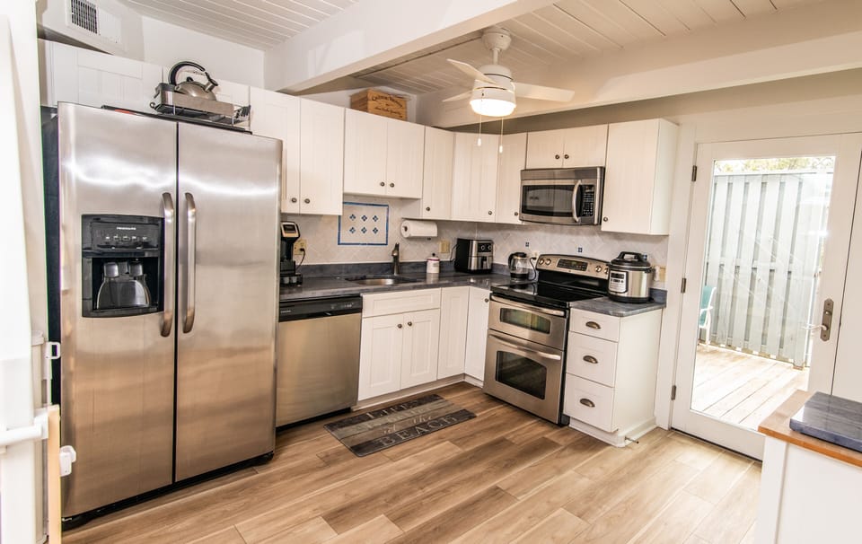 Kitchen - fully equipped