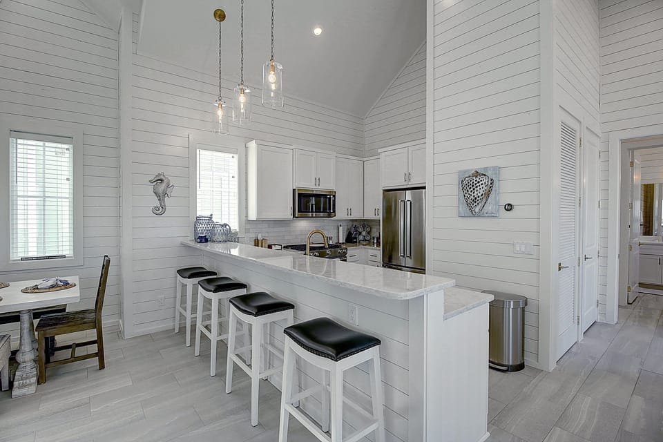 Kitchen With Bar Seating, 2nd Floor