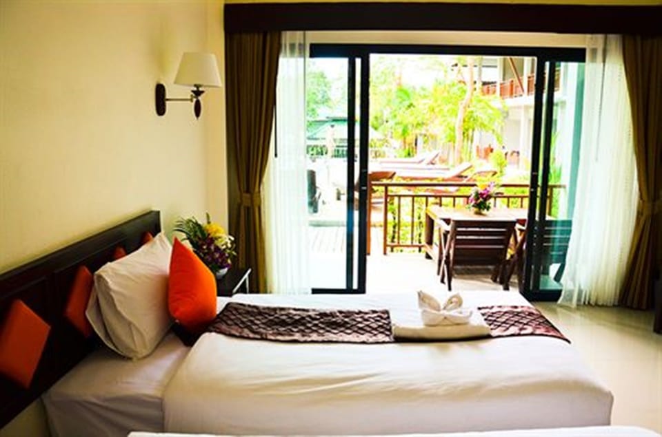 Superior Room (With Aircon)