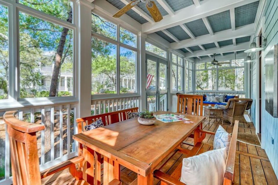 1st Floor Covered Porch