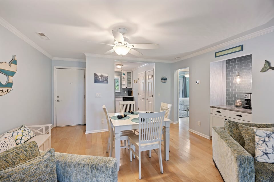 Nicely decorated and plenty of room for a beach vacation!