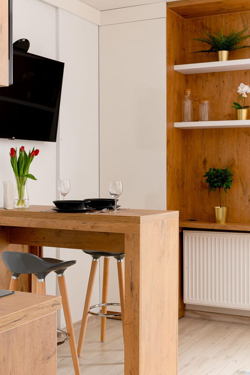 Design Apartment | 1 bedroom, hypo-allergenic bedding, individually decorated