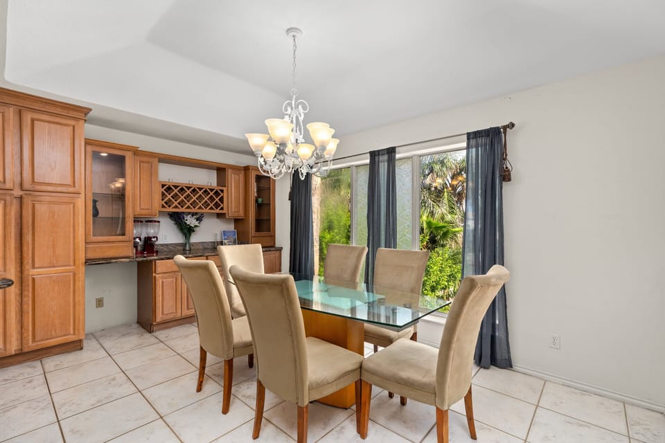 Dining table sits 6 for guest to enjoy family dinner!