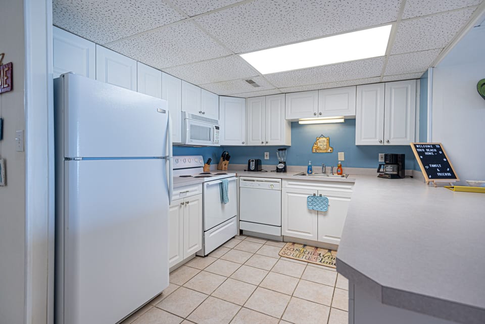 Kitchen (1)