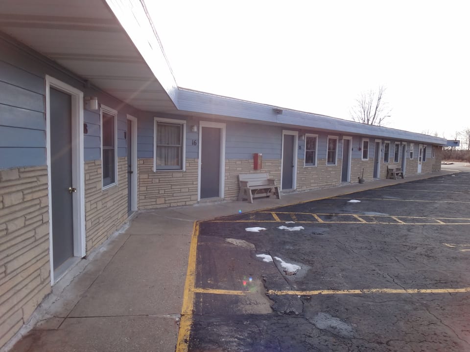 Pine Ridge Motel Motel in Dodgeville
