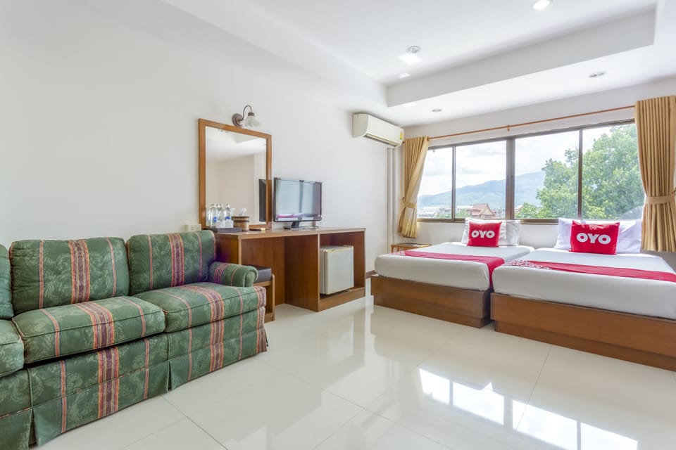 Family Suite | Desk, free WiFi, bed sheets