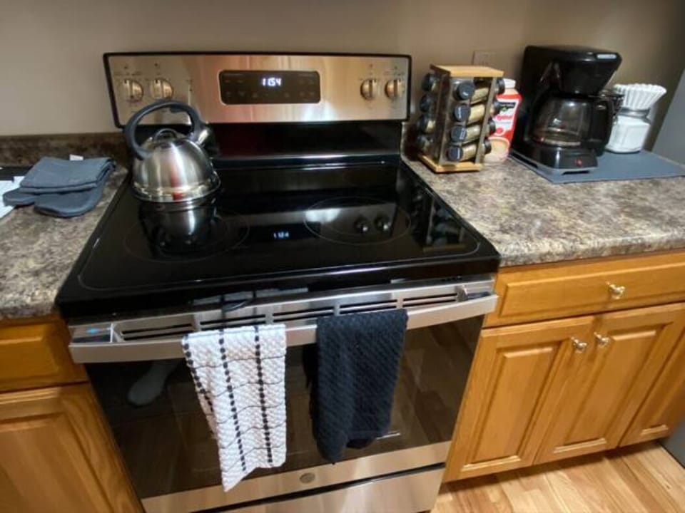 New Gas Five Burner Range. Let the games begin!