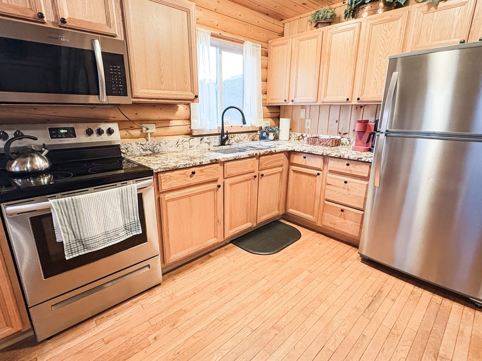 Enjoy the fully stocked kitchen