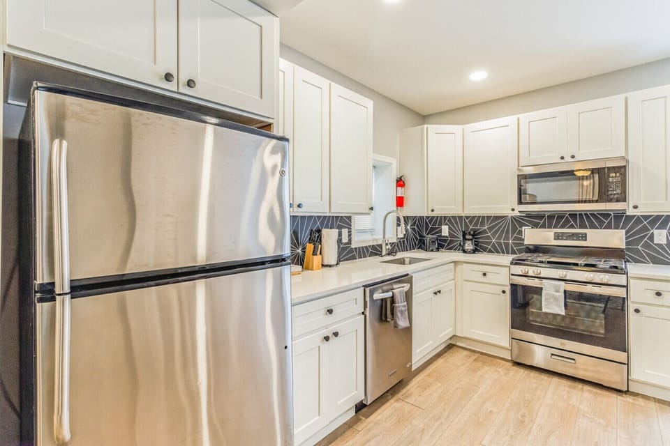 Modern Kitchen