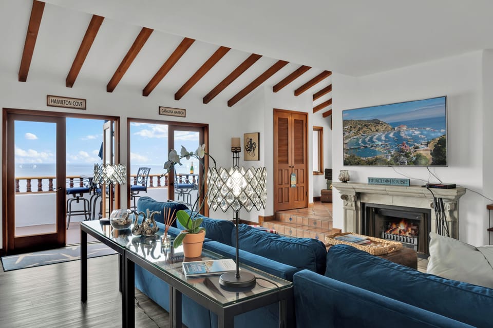 “Great villa with an amazing view! The host was very easy to work with, we will be back!!”