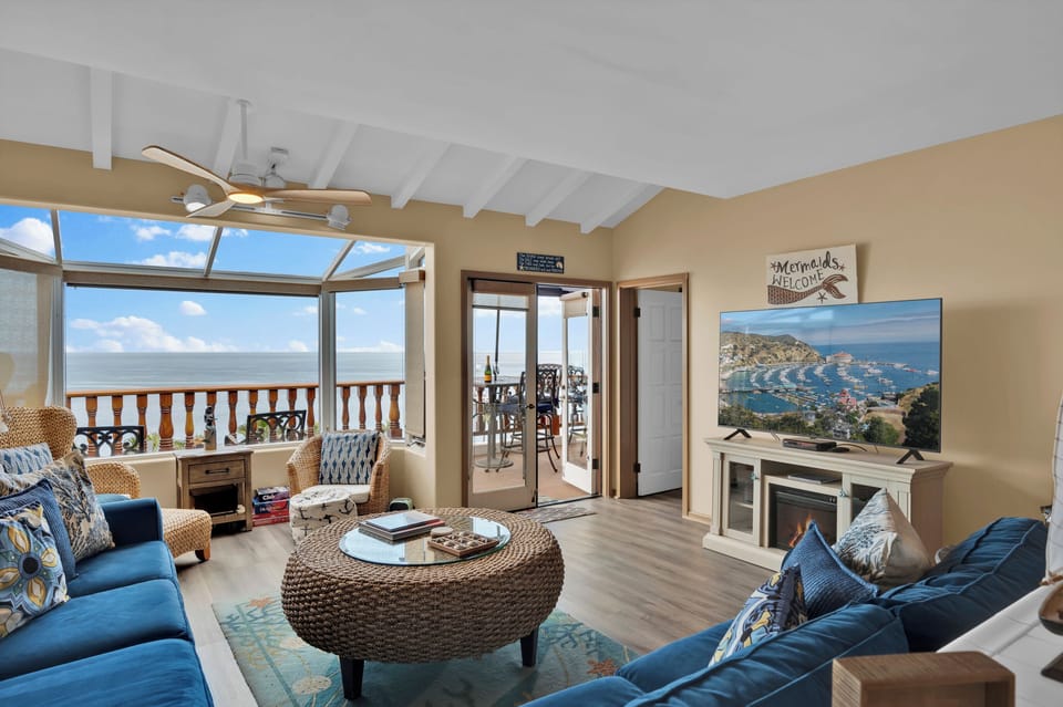 “I would recommend this quiet villa for a relaxing getaway. The view is stunning and the surrounding community is breathtaking.”